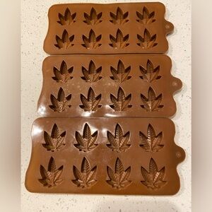 3- Marijuana (Cannabi, Weed, Pot) leaf silicone candy molds